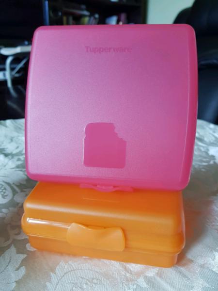 Brand New Tupperware set of 2x Sandwich Keepers