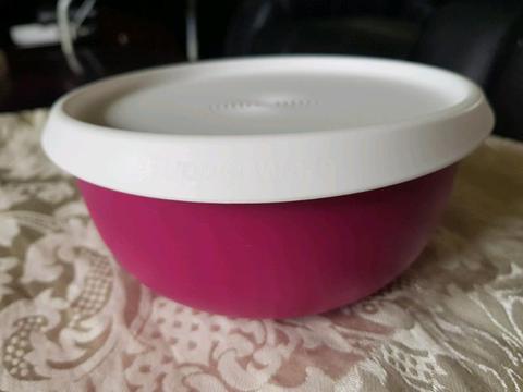 Brand New Tupperware limited edition 1.3L Blossom Bowl