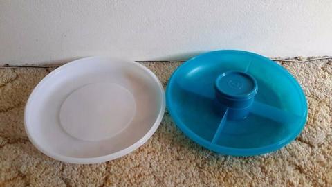 Tupperware - Small Serving Centre - New NEW new new