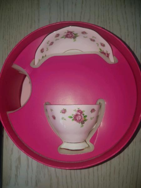 Royal Albert Vintage Pink 3 piece cup & saucer set