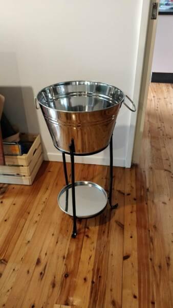 Mimosa 20L Stainless Steel Drinks Cooler With Stand