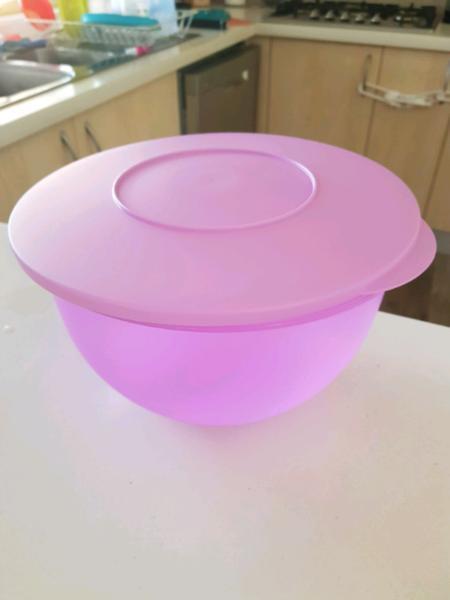 New tupperware bowl
