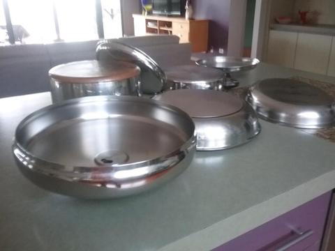 STAINLESS STEEL COOKWARE