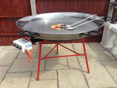 Large paella pan and burner for hire