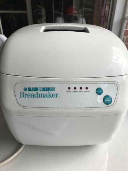 Black and Decker bread maker