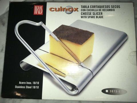 Cuinox Cheese slicer with spare blades