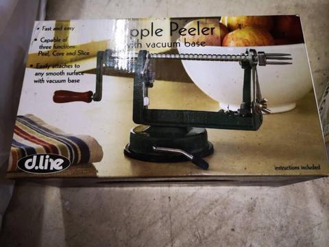 Apple peeler machine