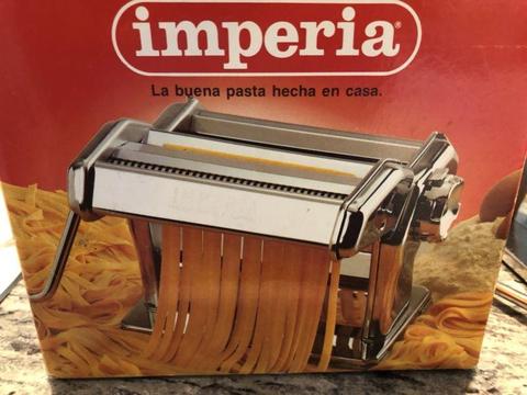 Fresh Homemade Pasta Machine 