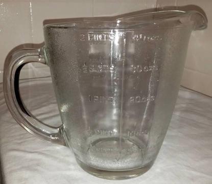 Vintage Depression Glass 40 ounce 2 pint 5 cup Measuring Jug Cup