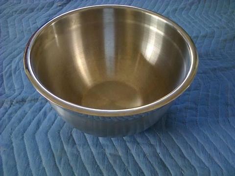 Stainless Steel Mixing Bowls/Salad Bowls/Spatulas/pizza cutter