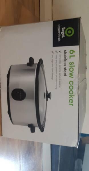 6 L Slow Cooker price negotiable