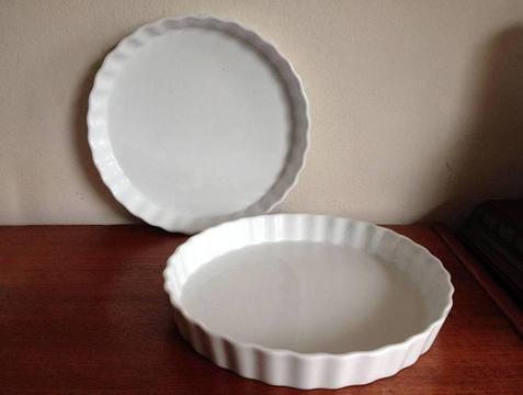 2 White Porcelain Quiche Pie Frittata Pastry Flan Ovenware Dishes