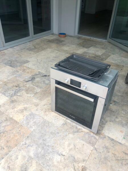 Bosch Pyrolitic self cleaning oven