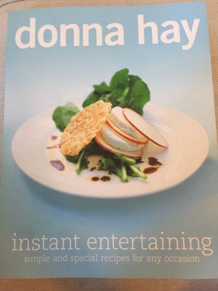 Donna Hay Easy Entertaining cookbook