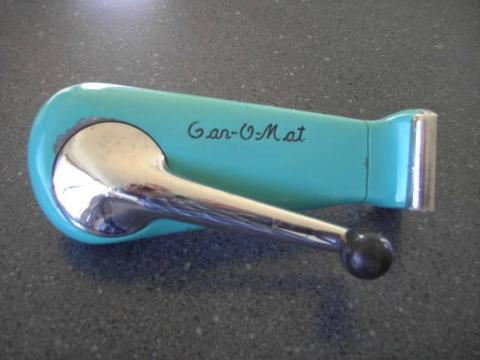 1960's Retro Vintage Can-O-Mat Opener