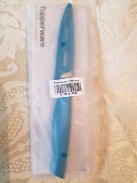 Brand New Tupperware Paring Knife with blade cover- peacock blue