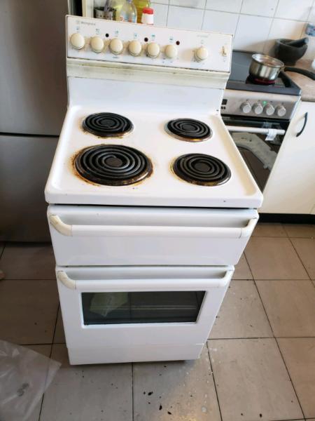 Electric stove/oven