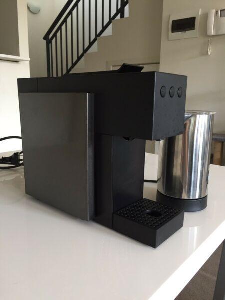 EXPRESSI Titanium Coffee pod machine and milk frother