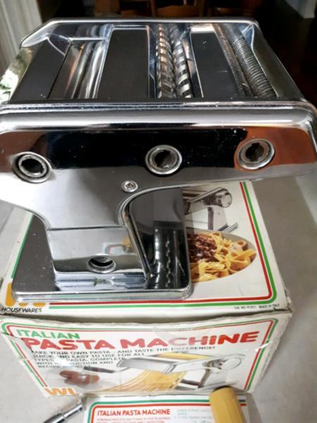 Italian Pasta making machine
