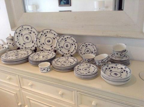 ROYAL DOULTON DINNER SET - 56 blue and white pieces