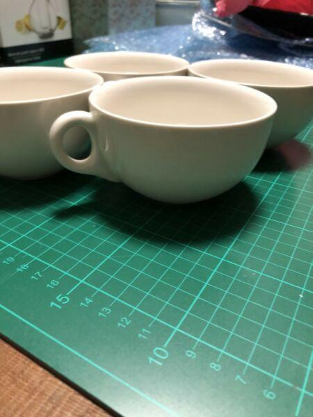 Cups - set of 4