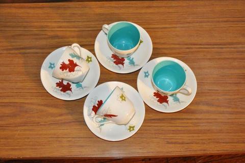 Grindley 4 tea cups and saucers