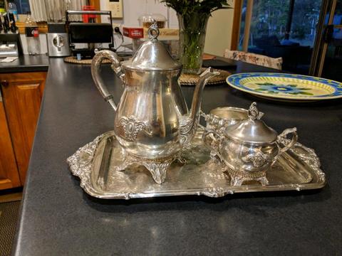 Viner's silver tea serving set