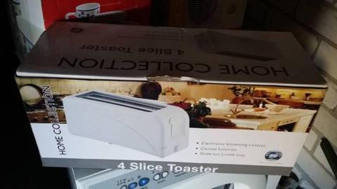 brand new 4 slices Toster and dinner set for sale