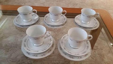 5 Piece fine china Cup/Saucer/Plate set -PRICE REDUCED
