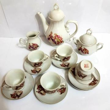 COURTING COUPLE Full 15 piece tea coffee set from China Vintage