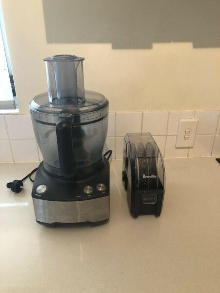 BREVILLE FOOD PROCESSOR AND ACCESSORIES