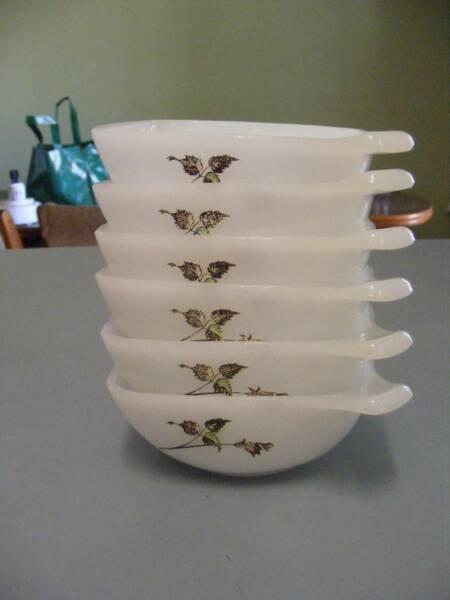 Vintage Crown PYREX Ramekins x 6 Australia oven ware bake 1960's