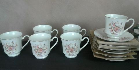 Vintage Tea Cup & Saucer Set
