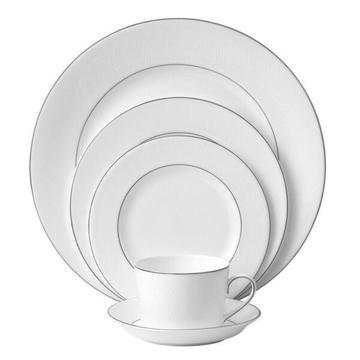 6 NEW Royal Doulton Place Settings (30 pieces) RRP $774