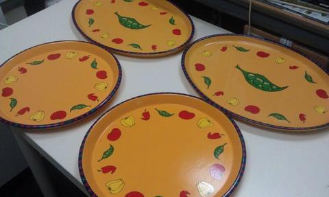 New!Ceramic platter plates x 4