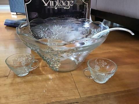 Vintage punch set - bowl and glasses