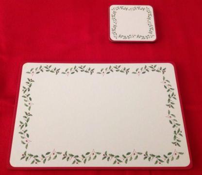 NEW IN BOX Christmas Holly placemats & matching coasters
