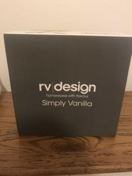 Fondue Set Boxed- RV Design- NEW BOXED