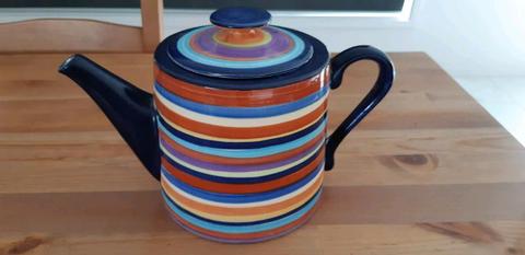 Beautiful modern teapot, Living Art brand
