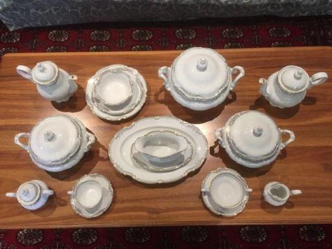 German dinner set HUTSCHENREUTHER-1814 porcelains hand painted SYLVIA