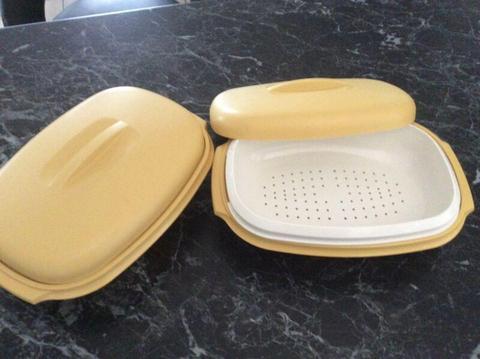 Tupperware serving dishes