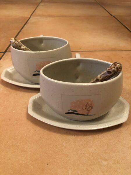 Set of 2 teacup sets