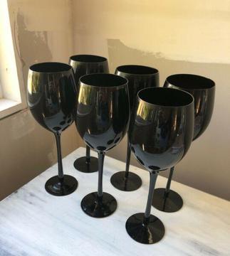 Black wine glasses