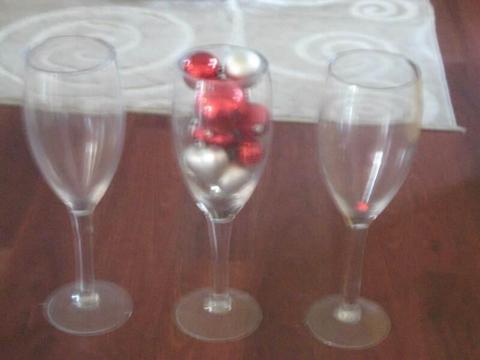 Set of 3 wine glass bowls