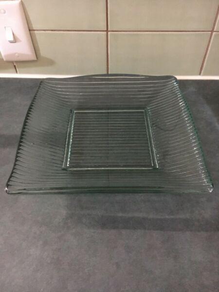 New solid green glass serving plate very heavy