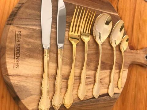 Brand New 7 Piece 8 Person Gold Cutlery Set