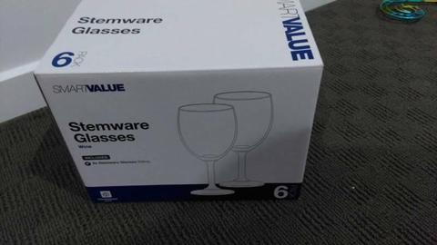 Brand New Wine glasses set of 6 x 220ml Stemware