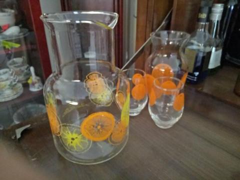 Retro orange and yellow drinking jugs and glasses set