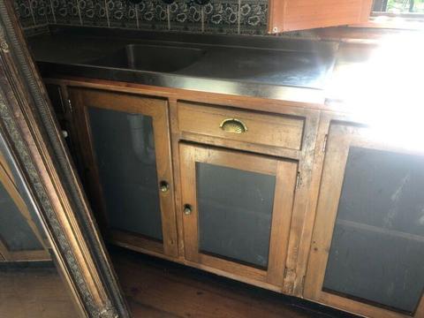 Old timber kitchen