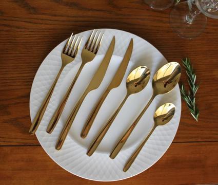 Gold-plated cutlery - 7 piece set x 80 sets